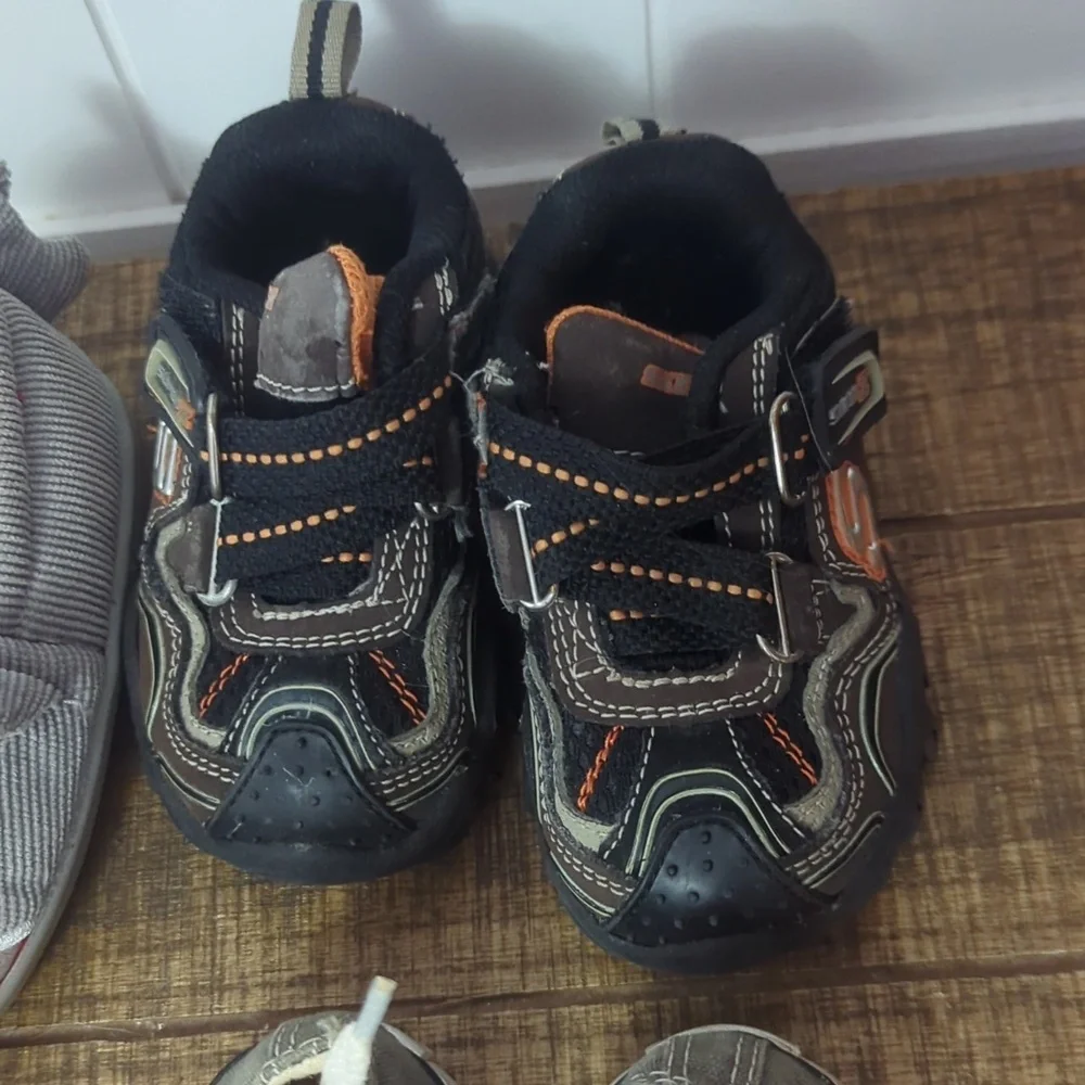 ♥️5/$25 Boy Bundle Of Shoes